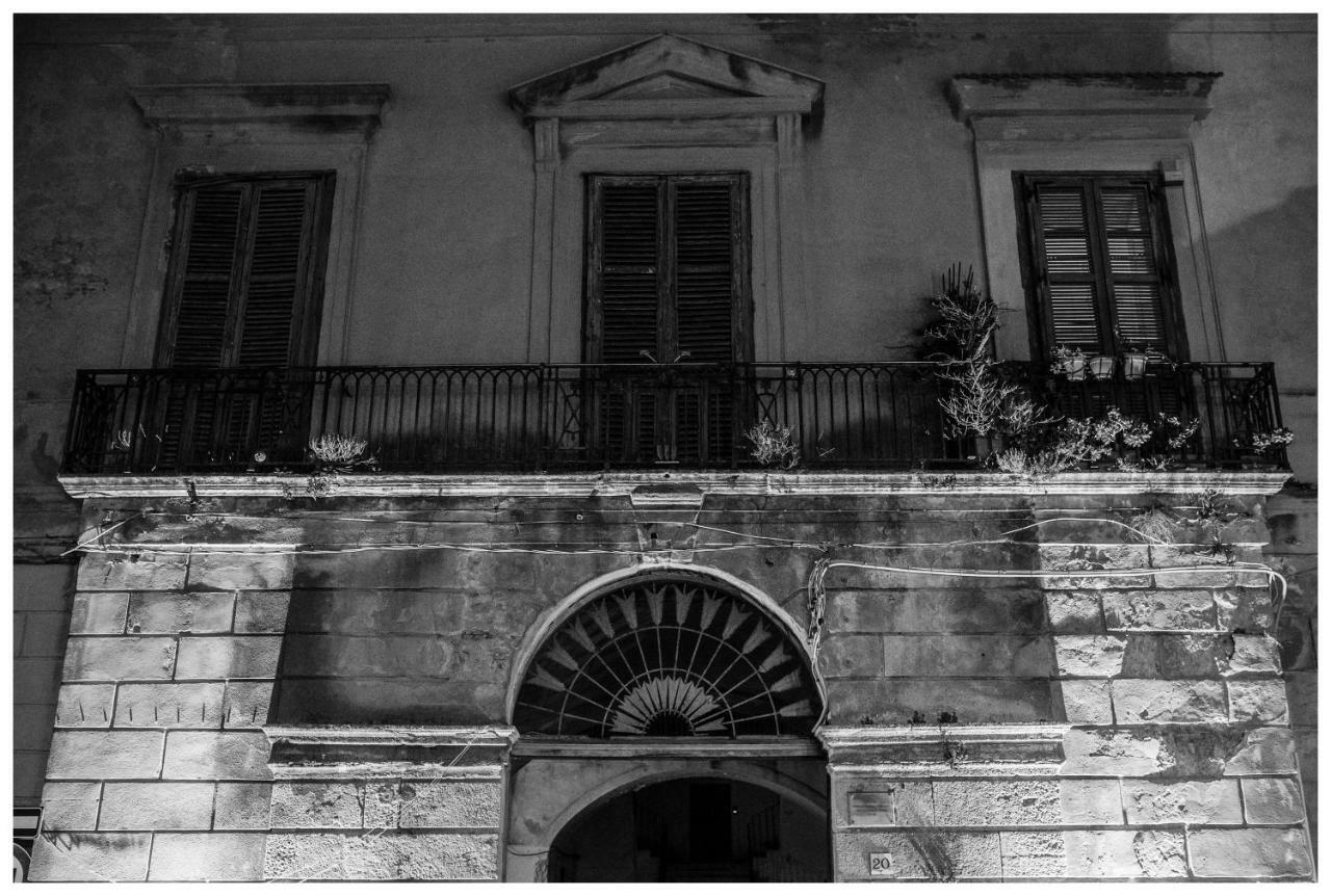 Boutique - Lodge & Suites Crotone Dış mekan fotoğraf
